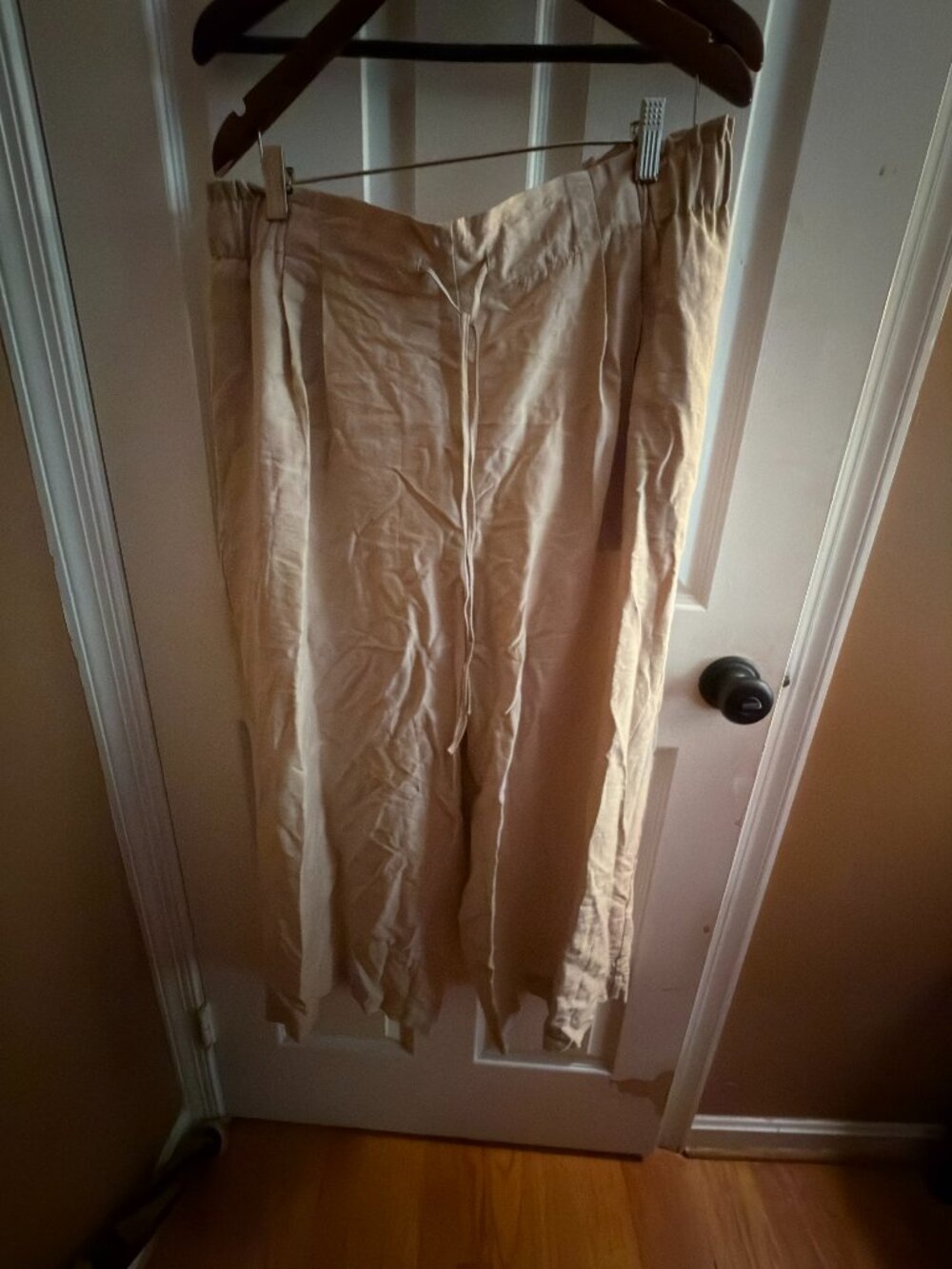 NWT Chico’s Pull-On Wide Leg Crop Pants | Neutral Beige “Wild Truffle"
